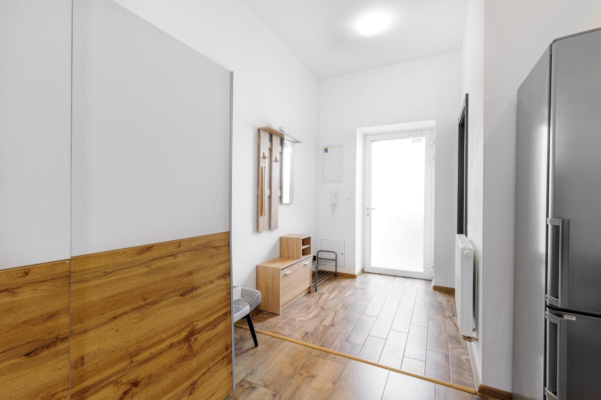 Skackava - Beautiful New Apartment In Direct Centrum, 24H Self Check-In 班斯卡-比斯特里察 外观 照片